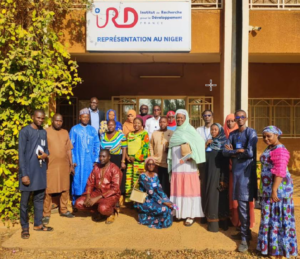 Group photo of the participants at the workshop for librarians in Niger